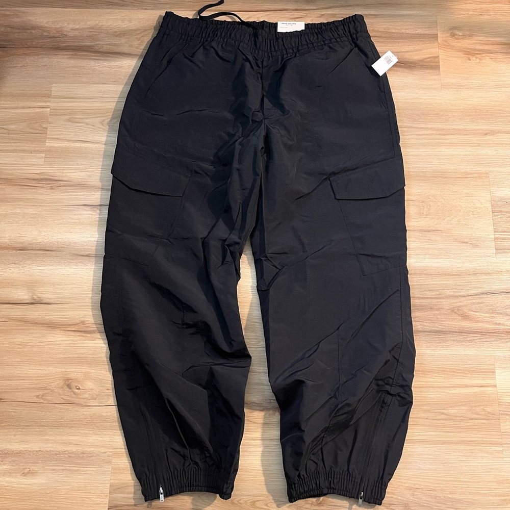 Old navy baggy nylon high rise track pants Black Size L Brand new